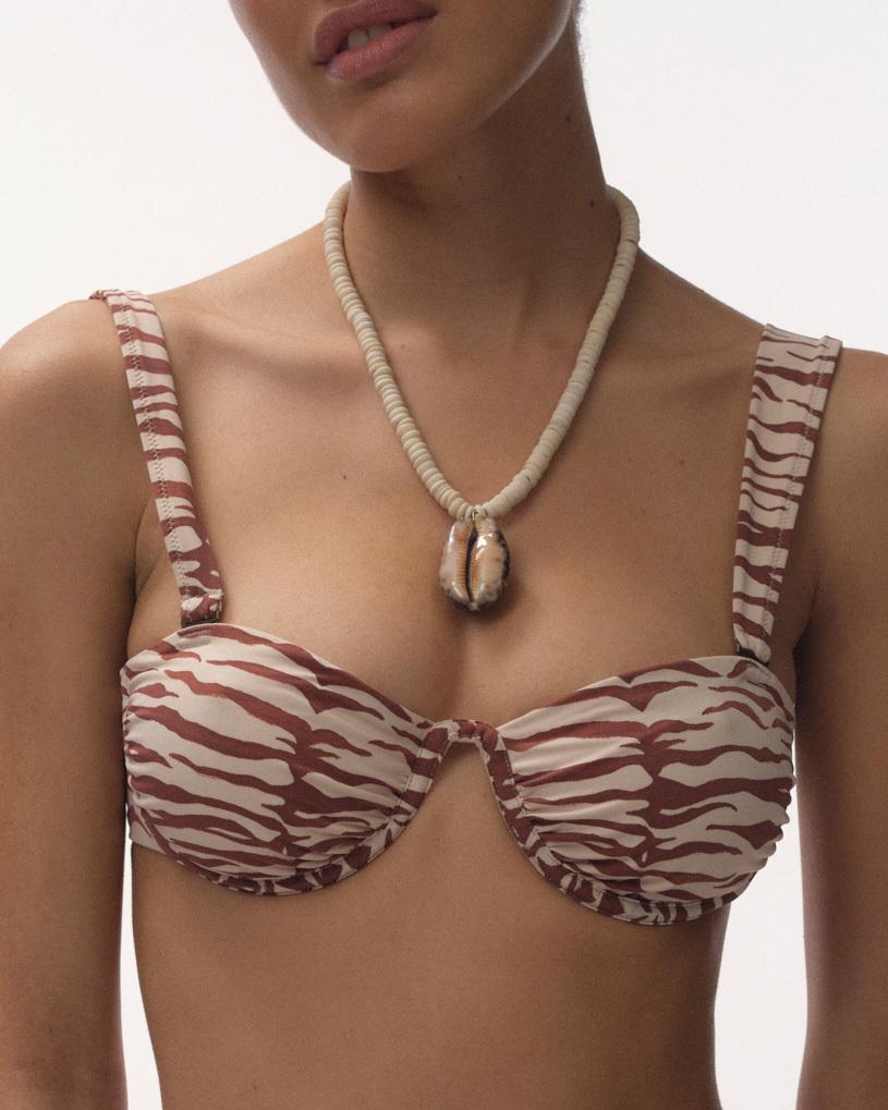 Love Stories Necklace White Shell