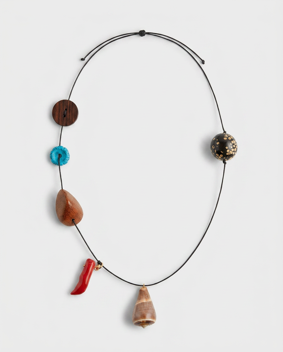 Love Stories Timeless Pearly Necklace