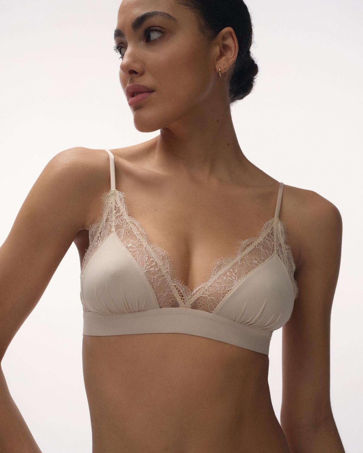 Love Stories Love Lace