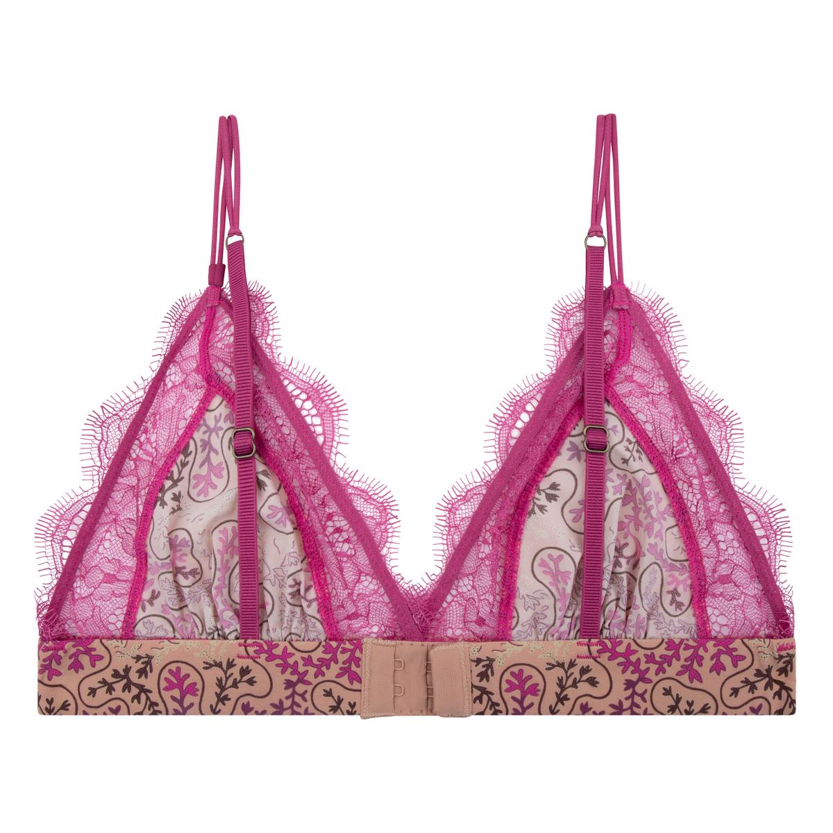 Love Stories Love Lace