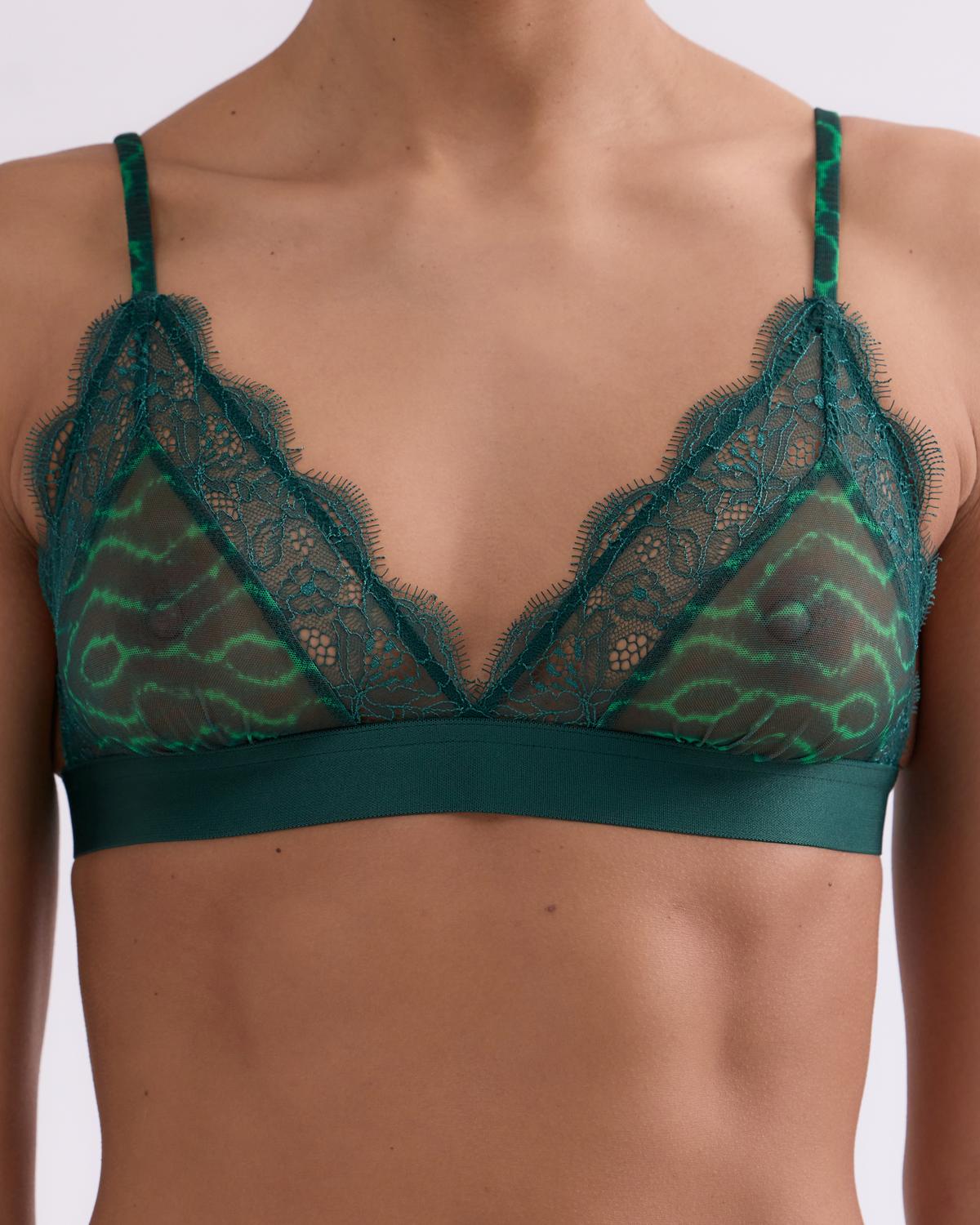 Love Stories Love Lace