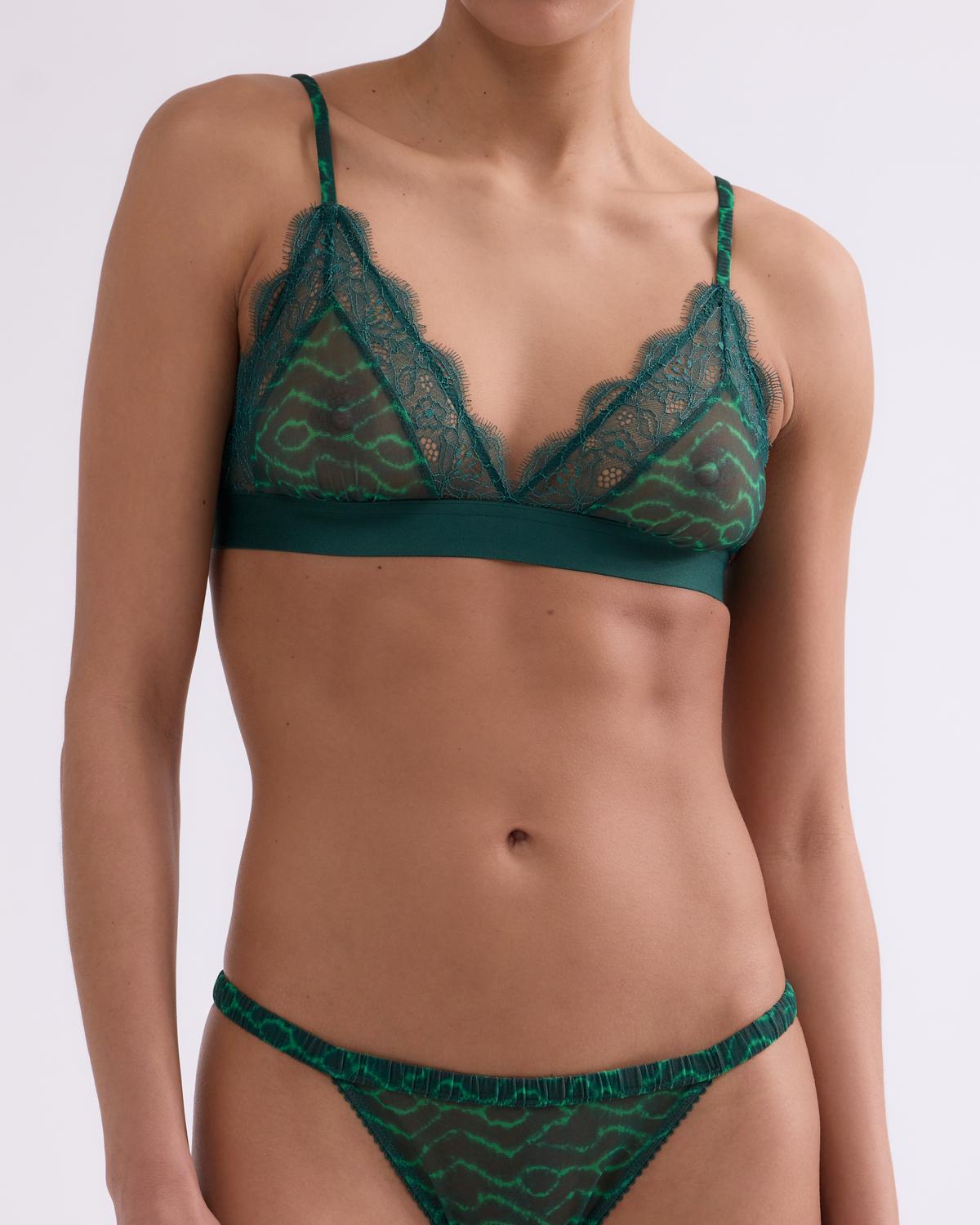 Love Stories Love Lace