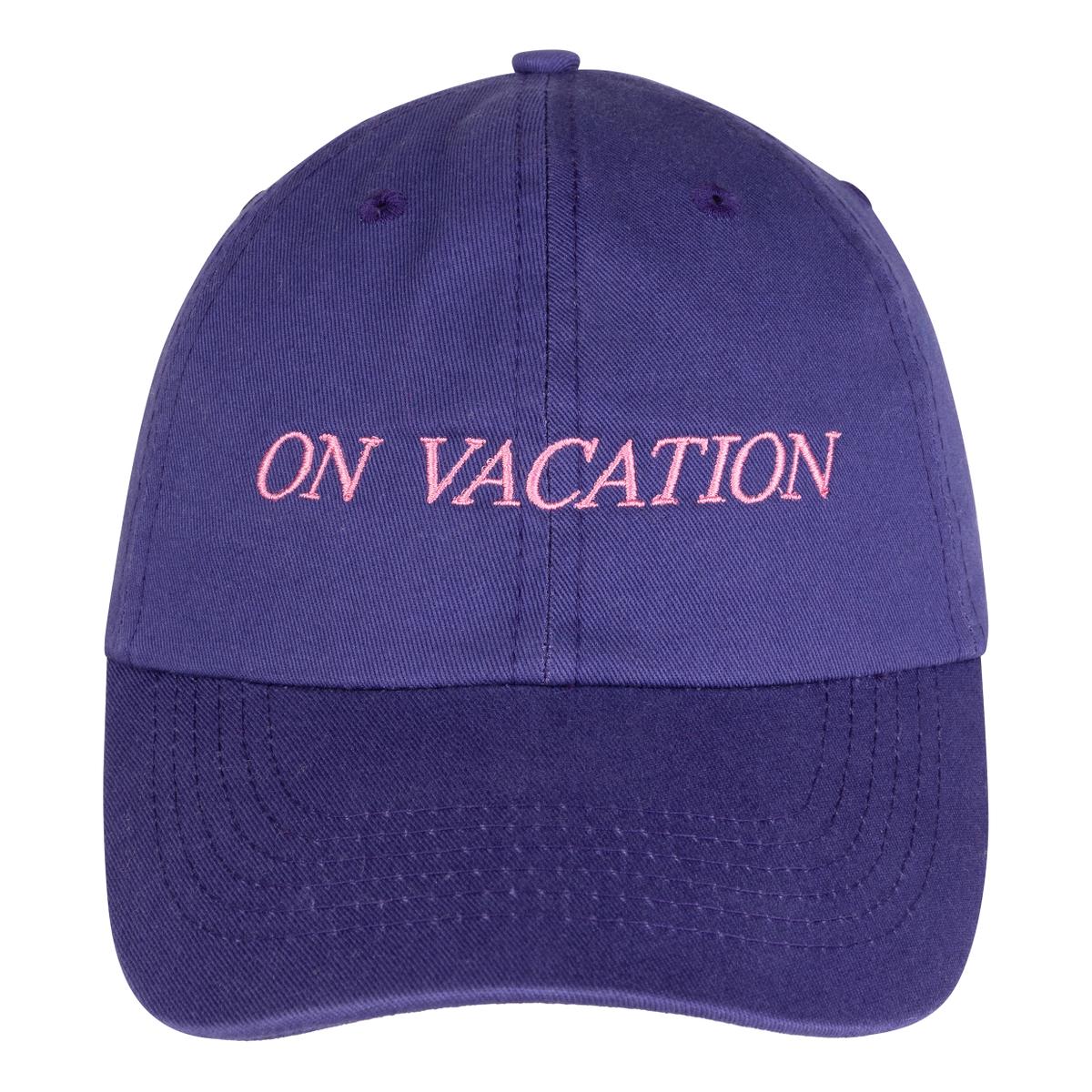 Love stories Cap On Vacation