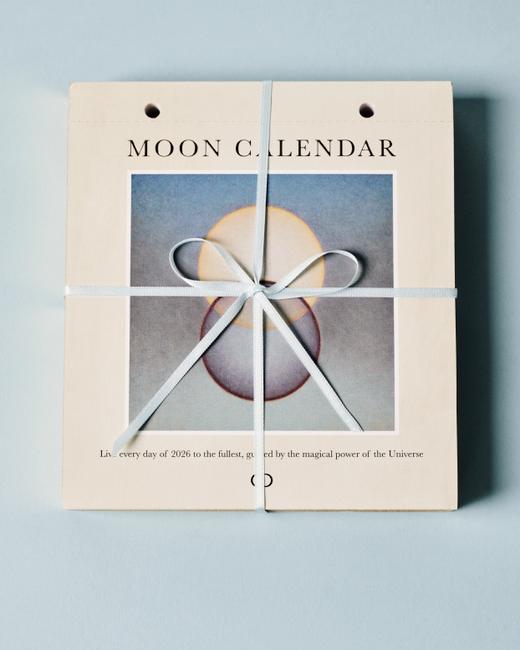 Love Stories Moon Calendar 2026 (EN)